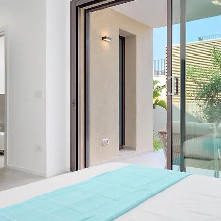 Mathis - By And Service Гольфо-Аранчи